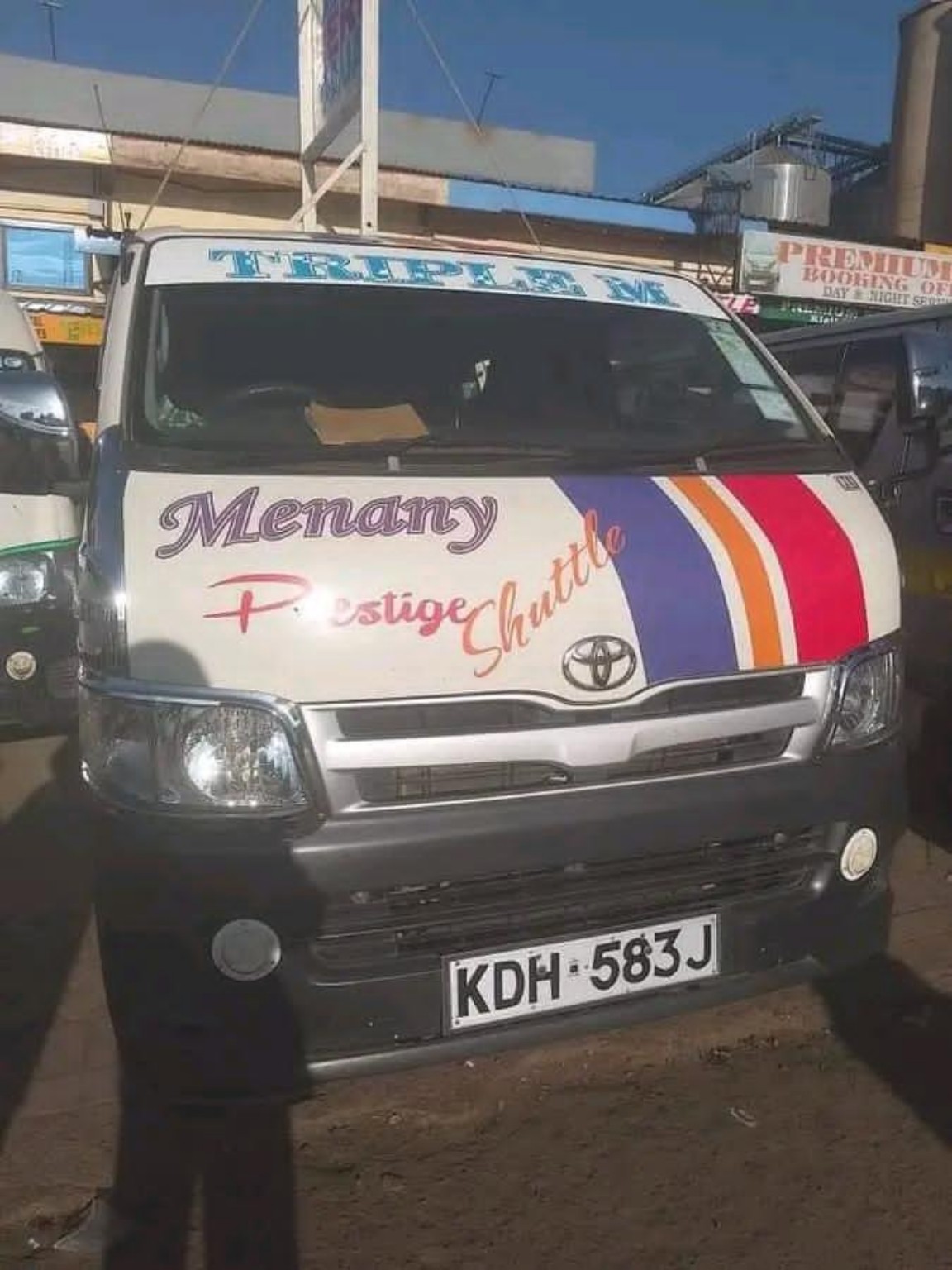 Menany shuttle front